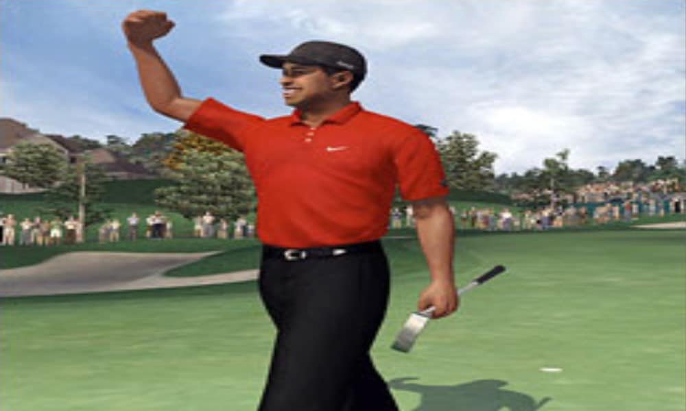 Virtual Tiger Woods celebrating in front of the crowd - Image from Tiger Woods PGA Tour 10 for the Xbox 360